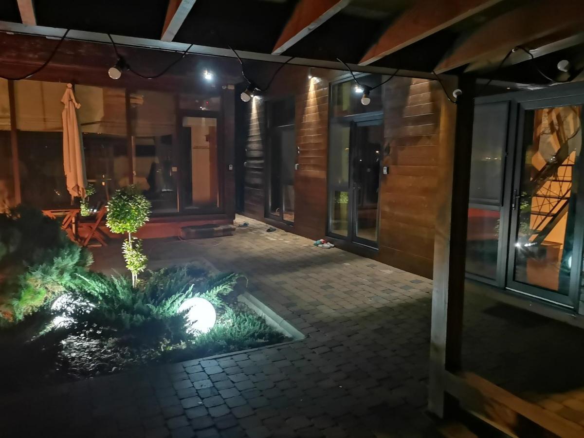 Kopel Haus - Studio - Self Acces Cod Location Balotesti Exterior foto